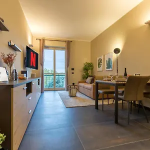  Appartamento Modern & Bright 2 Bedroom Flat 50m From M4 Stop Italia